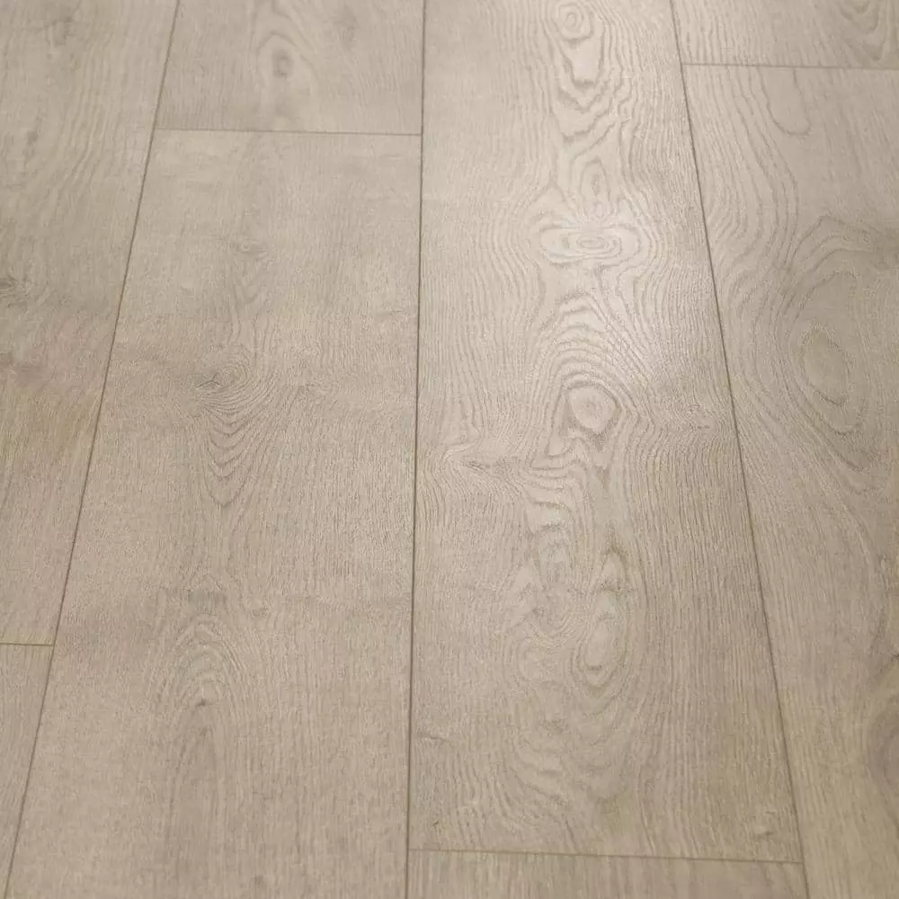Trafficmaster Flooring Laminate Wood Oak Knoll 8 Mm W T X 7.48 In. (23.69 Sq.Ft/Case) Water Resistant 4 Trafficmaster Flooring Laminate Wood Oak Knoll 8 Mm W T X 7.48 In. (23.69 Sq.Ft/Case) Water Resistant - Image 2